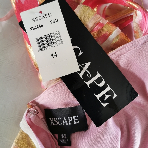 Xscape Strappy Floral Beaded Gown Size 14 - Picture 4 of 6